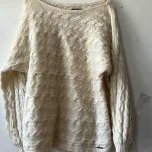 Abercrombie & Fitch women pullover sweater